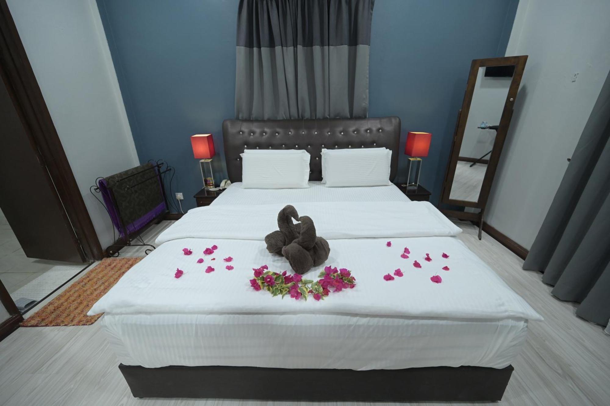 גואה מואסנג Kesedar Hotel Travel & Tours Sdn Bhd מראה חיצוני תמונה