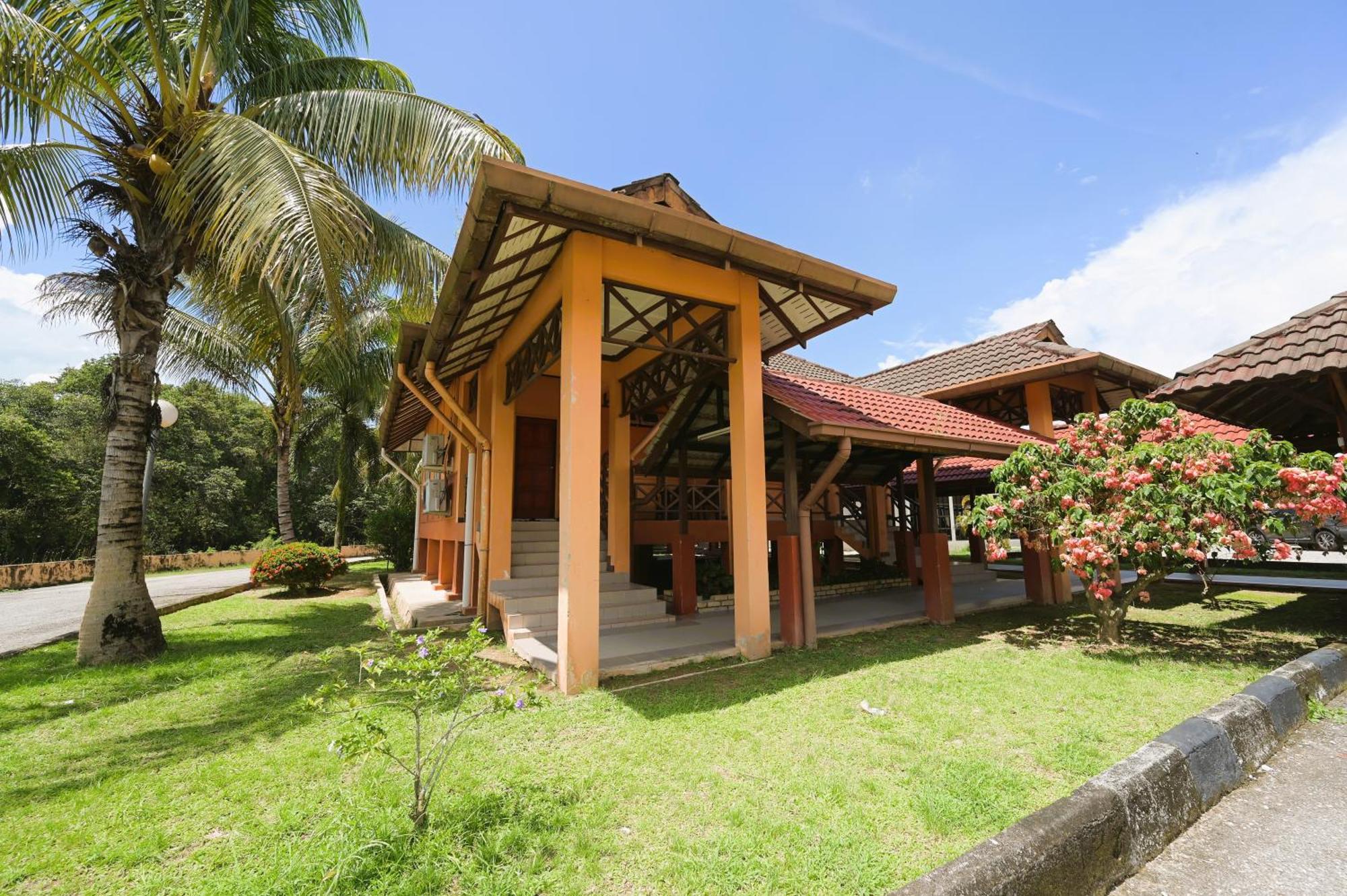 גואה מואסנג Kesedar Hotel Travel & Tours Sdn Bhd מראה חיצוני תמונה