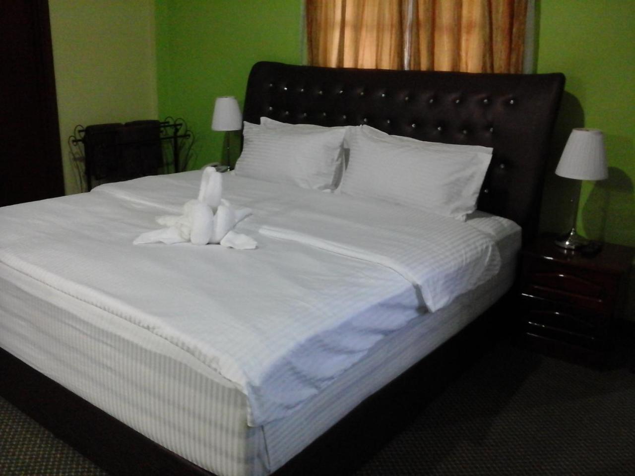 גואה מואסנג Kesedar Hotel Travel & Tours Sdn Bhd מראה חיצוני תמונה
